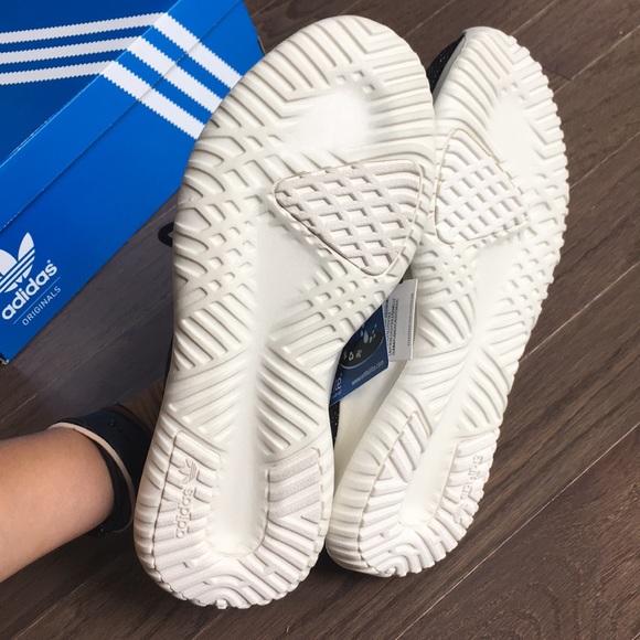 SOLD Adidas women’s tubular shadow knit sneakers. - Picture 6 of 8